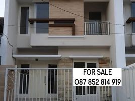 3 Bedroom House for sale in Gunung Anyar, Surabaya, Gunung Anyar