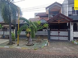 3 Bedroom House for sale in Gunung Anyar, Surabaya, Gunung Anyar