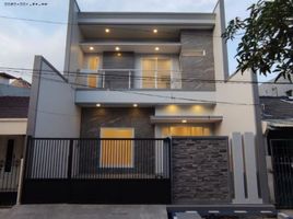 4 Habitación Villa en venta en Mulyorejo, East Jawa, Mulyorejo