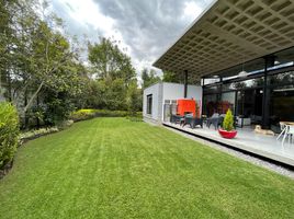 4 Bedroom House for sale in Cumbaya, Quito, Cumbaya