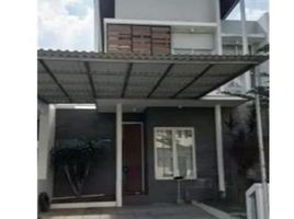 4 Schlafzimmer Villa zu verkaufen in Wiyung, East Jawa, Wiyung, Surabaya
