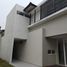 Maison 4 chambre à vendre à Lakarsantri, East Jawa, Lakarsantri
