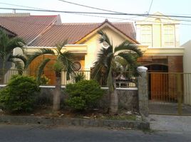 4 Kamar Rumah for sale in Gayungan, Surabaya, Gayungan