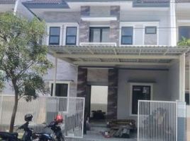 4 Bedroom House for sale in Gunung Anyar, Surabaya, Gunung Anyar