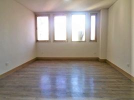 70 m² Office for rent in Parque de los Pies Descalzos, Medellín, Medellín