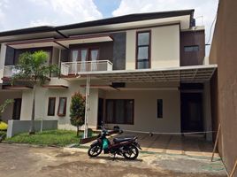 4 Kamar Vila for sale in Bandung Institute of Technology, Sukajadi, Cidadap