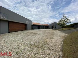 4 Habitación Villa en venta en Parque de los Pies Descalzos, Medellín, Medellín