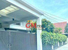 5 Bedroom House for sale in Batununggal, Bandung, Batununggal