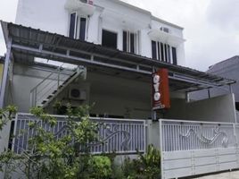 Villa 9 chambre à vendre à Dukuhpakis, East Jawa, Dukuhpakis, Surabaya