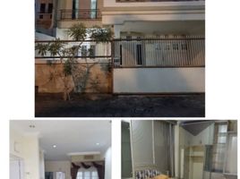 5 Bedroom House for sale in Dukuhpakis, Surabaya, Dukuhpakis