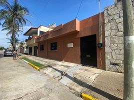 120 SqM Office for sale in Veracruz, Coatzacoalcos, Veracruz