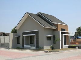 2 Kamar Vila for sale in Taman, Madiun, Taman