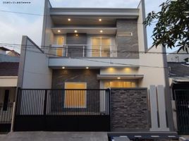 4 Habitación Villa en venta en Mulyorejo, East Jawa, Mulyorejo