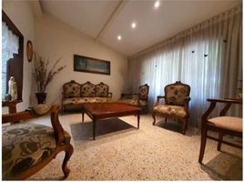 4 Bedroom Villa for sale in Bare Foot Park (Parque de los Pies Descalzos), Medellin, Medellin