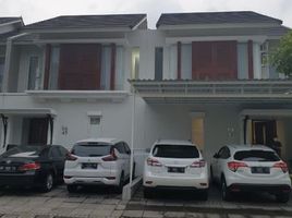 3 Schlafzimmer Villa zu verkaufen in Karangpilang, East Jawa, Karangpilang