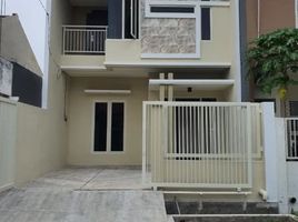 3 Habitación Villa en venta en Rungkut, East Jawa, Rungkut