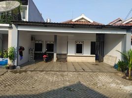 4 Kamar Rumah for sale in Waru, Sidoarjo, Waru