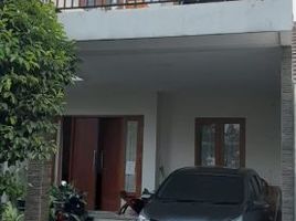 5 Habitación Casa en venta en Wiyung, East Jawa, Wiyung
