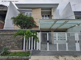 4 Habitación Villa en venta en Mulyorejo, East Jawa, Mulyorejo