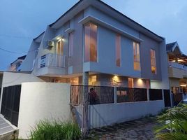 5 Schlafzimmer Haus zu verkaufen in Rungkut, East Jawa, Rungkut