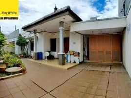 Maison 6 chambre à vendre à Dukuhpakis, East Jawa, Dukuhpakis