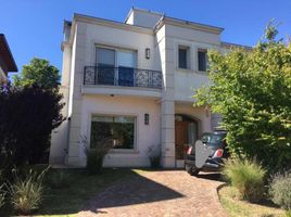 3 Bedroom Villa for sale in Quilmes, Buenos Aires, Quilmes