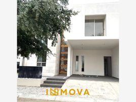 4 Habitación Casa en venta en Santiago, Nuevo León, Santiago, Nuevo León