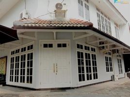 7 Bedroom House for sale in Medistra Hospital, Mampang Prapatan, Cilandak