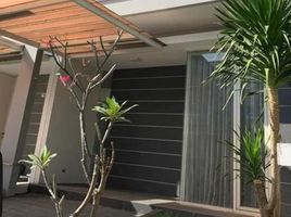 3 Habitación Villa en venta en Gunung Anyar, East Jawa, Gunung Anyar