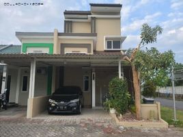 3 Schlafzimmer Haus zu verkaufen in Sukolilo, East Jawa, Sukolilo