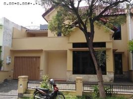 3 Kamar Rumah for rent in Lakarsantri, Surabaya, Lakarsantri