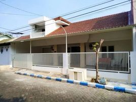 3 Bedroom House for sale in Gunung Anyar, Surabaya, Gunung Anyar