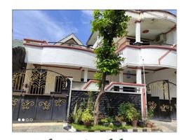 8 Kamar Rumah for sale in Waru, Sidoarjo, Waru