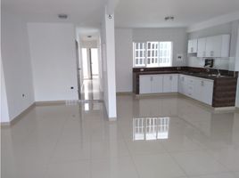 6 Habitación Casa en venta en Palmira, Valle Del Cauca, Palmira