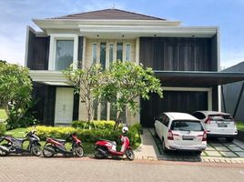 4 Kamar Rumah for sale in Surabaya, East Jawa, Mulyorejo, Surabaya