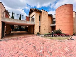 4 Bedroom Villa for sale in Fundacion Cardioinfantil-Instituto de Cardiologia, Bogota, Bogota