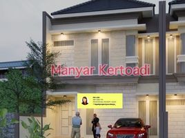 5 Bedroom Villa for sale in Kenjeran, Surabaya, Kenjeran