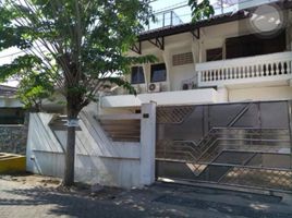 6 Bedroom House for sale in Dukuhpakis, Surabaya, Dukuhpakis