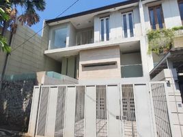 4 Bedroom Villa for sale in Gubeng, Surabaya, Gubeng