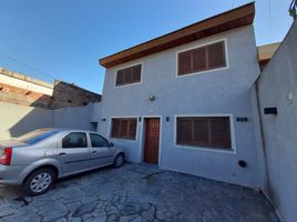 5 Bedroom House for sale in Moron, Buenos Aires, Moron