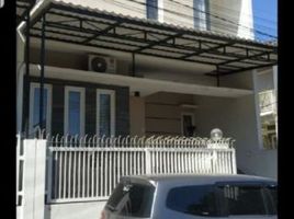 3 Bedroom Villa for sale in Wonokromo, Surabaya, Wonokromo