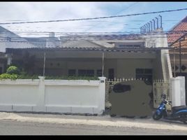 Maison 7 chambre à vendre à Dukuhpakis, East Jawa, Dukuhpakis