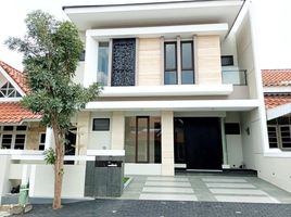5 Schlafzimmer Haus zu verkaufen in Lakarsantri, East Jawa, Lakarsantri