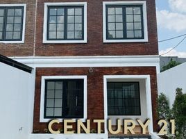 3 Schlafzimmer Villa zu verkaufen in Pesanggrahan, Jakarta, Pesanggrahan, Jakarta Selatan, Jakarta