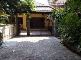 4 Bedroom Villa for sale in Tegal Sari, Surabaya, Tegal Sari