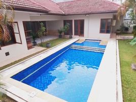 5 Bedroom House for sale in Medistra Hospital, Mampang Prapatan, Cilandak