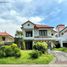 4 Habitación Casa en venta en Wiyung, East Jawa, Wiyung