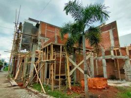 4 Schlafzimmer Haus zu verkaufen in Lowok Waru, East Jawa, Lowok Waru