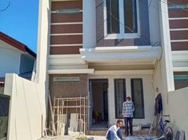 Villa 4 chambre à vendre à Sukolilo, East Jawa, Sukolilo