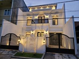 4 Habitación Villa en venta en Sukolilo, East Jawa, Sukolilo